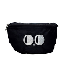 Lade das Bild in den Galerie-Viewer, CAT EYES Hip Bag
