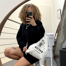 Lade das Bild in den Galerie-Viewer, FUCK RACISM Gym Bag / Turnbeutel white
