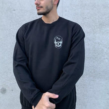 Lade das Bild in den Galerie-Viewer, LOGO PATCH SWEAT SHIRT BLACK
