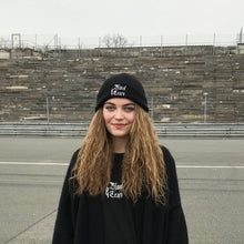 Lade das Bild in den Galerie-Viewer, BLOOD &amp; TEARS Beanie
